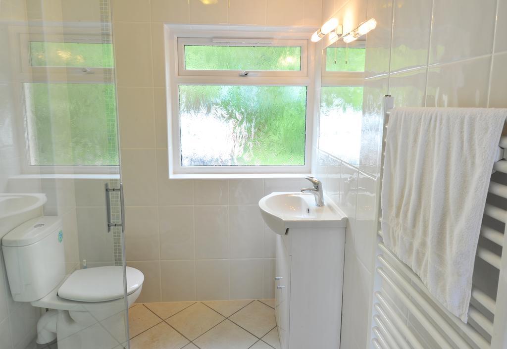 Roth Ach Bed & Breakfast Avoch ภายนอก รูปภาพ